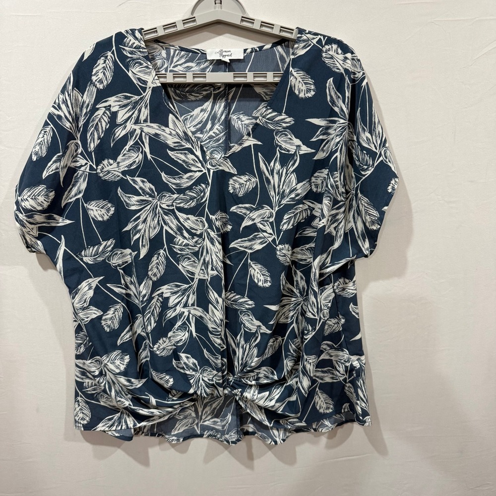 Beacon Apparel Womens XL Navy Blue Tropical Leaf Twist Front V-Neck Blouse Top